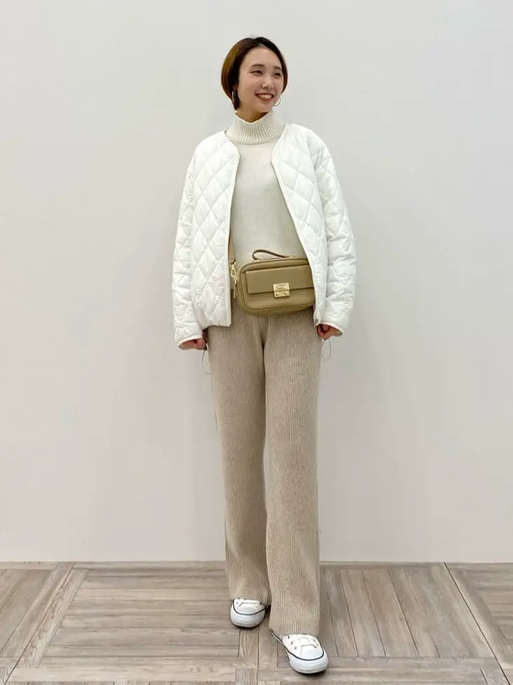 23区 秋葉 コーディネート画像