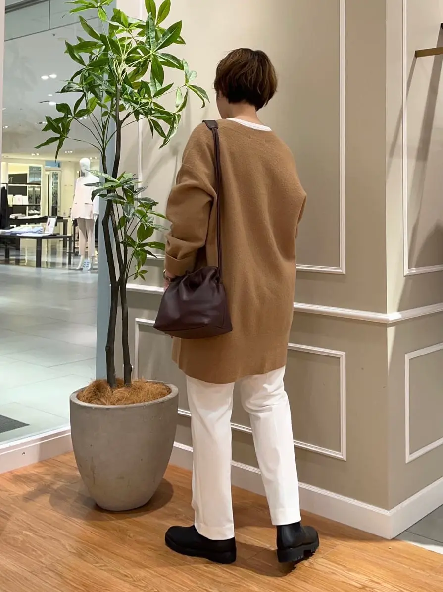 23区 伊藤 コーディネート画像