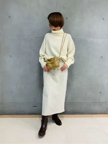 23区 スタッフ  コーディネート画像