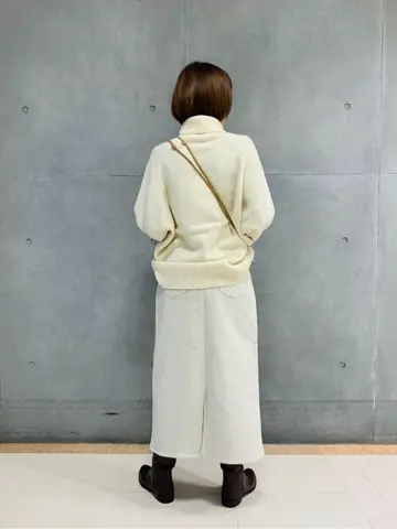 23区 スタッフ  コーディネート画像