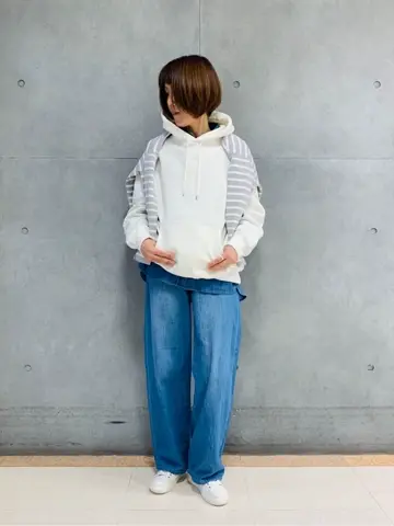 23区 スタッフ  コーディネート画像