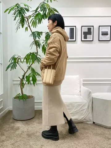 23区 岡本 コーディネート画像