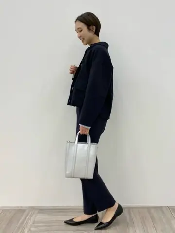 23区 秋葉 コーディネート画像