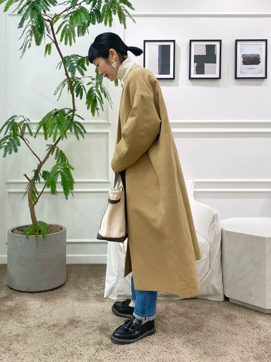 23区 岡本 コーディネート画像