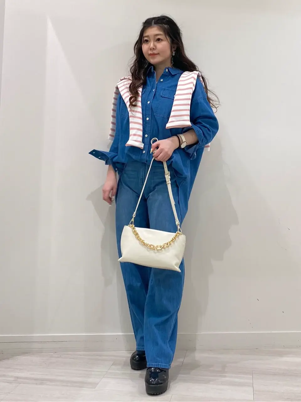 23区 スタッフ コーディネート画像