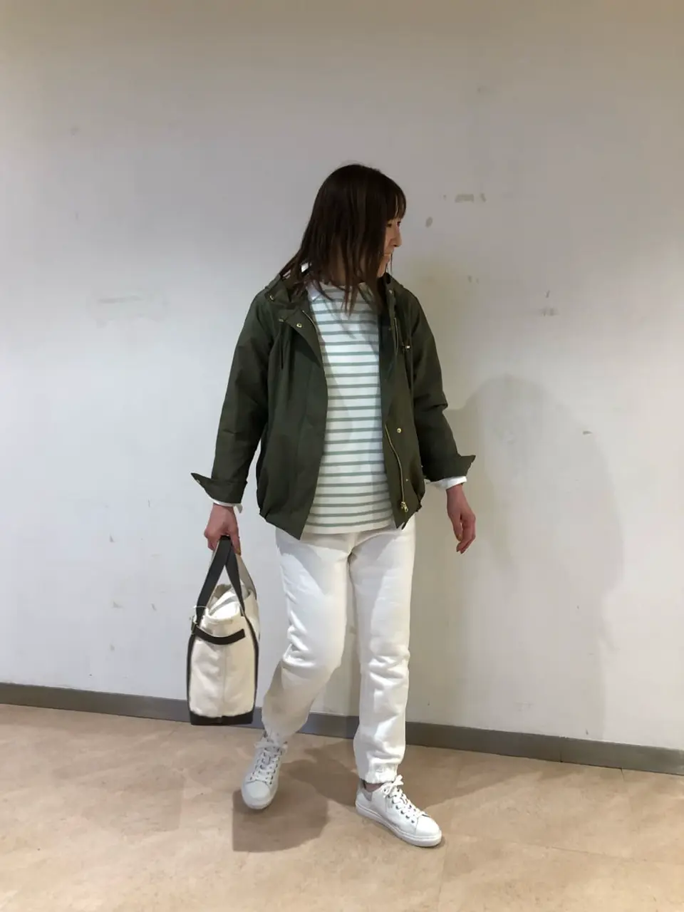  マナカ コーディネート画像