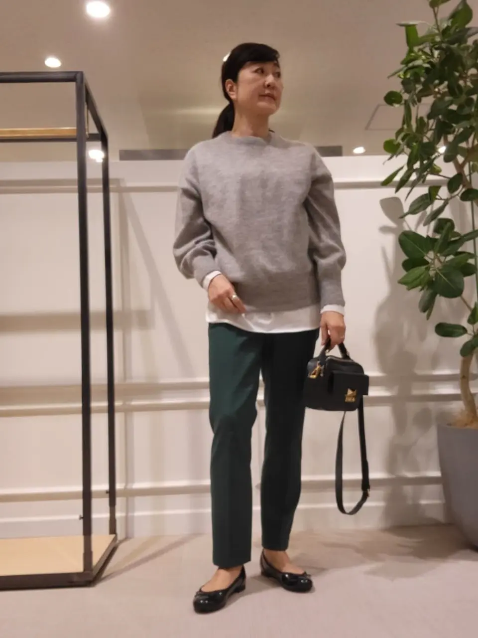  新保 コーディネート画像