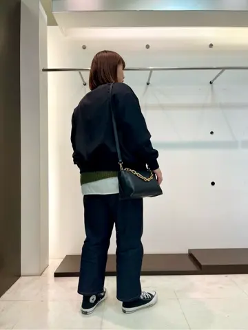 23区 yama コーディネート画像