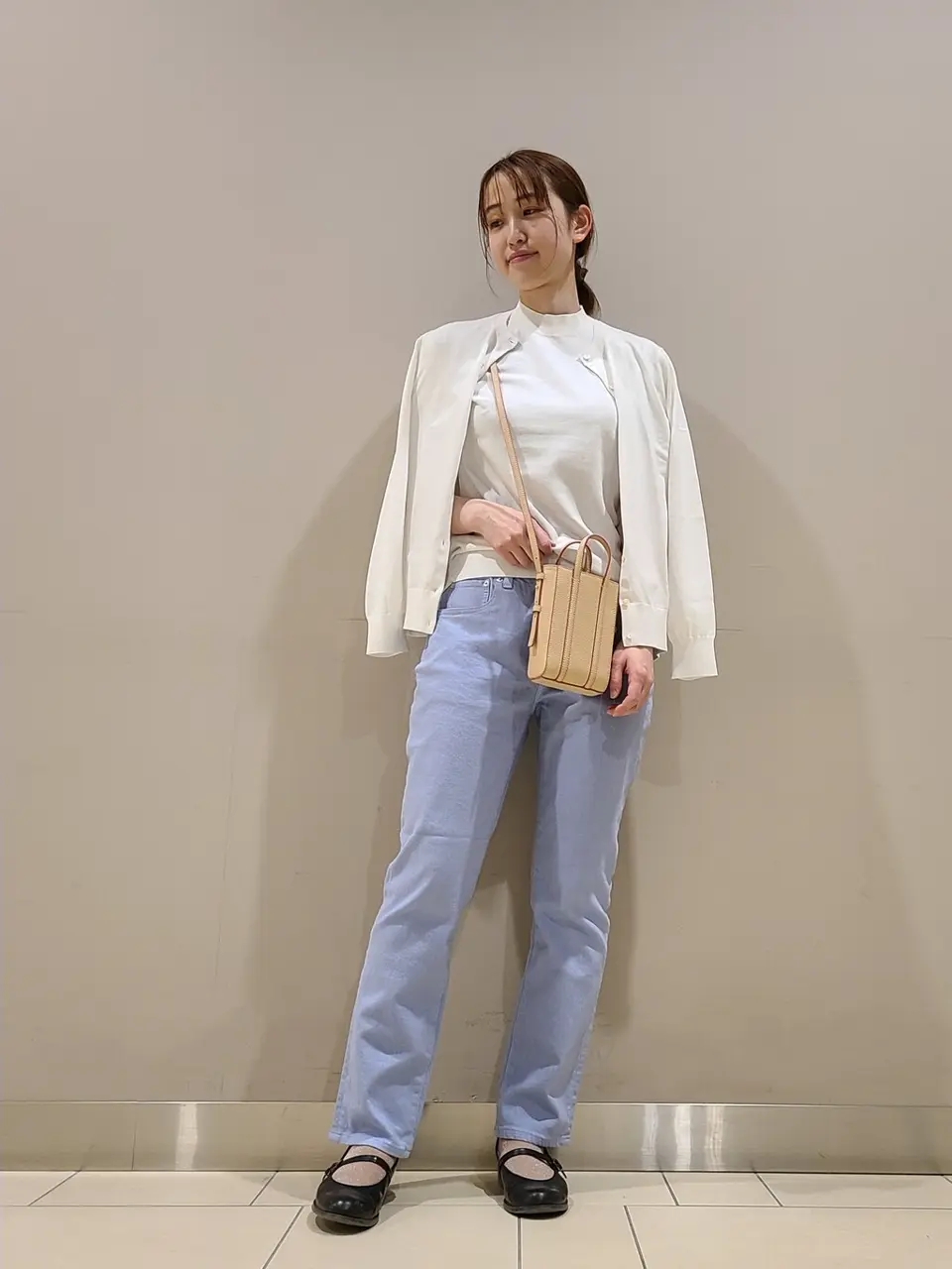  スタッフ. コーディネート画像