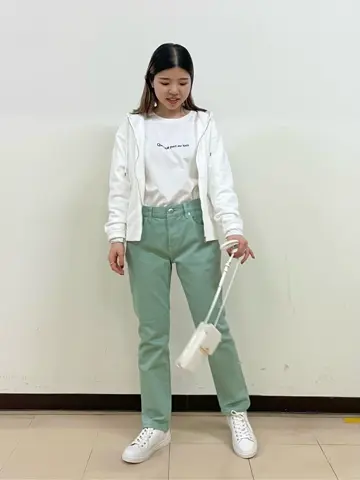 23区 渡邉 コーディネート画像