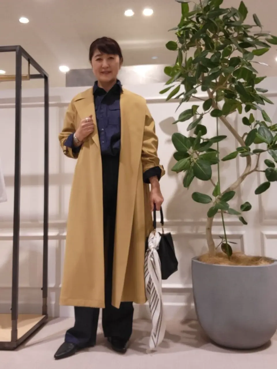  新保 コーディネート画像