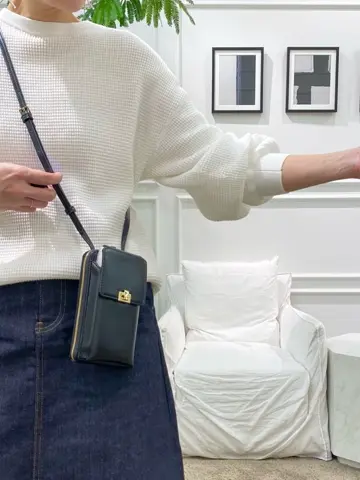 23区 岡本 コーディネート画像