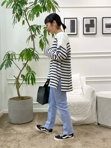 23区 岡本 コーディネート画像