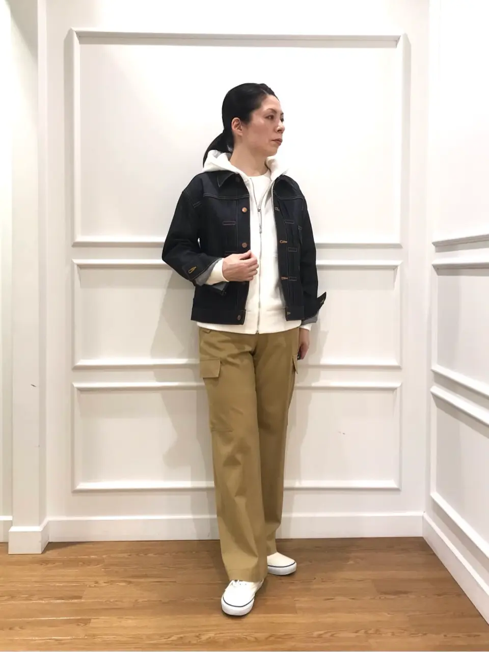  スタッフ コーディネート画像