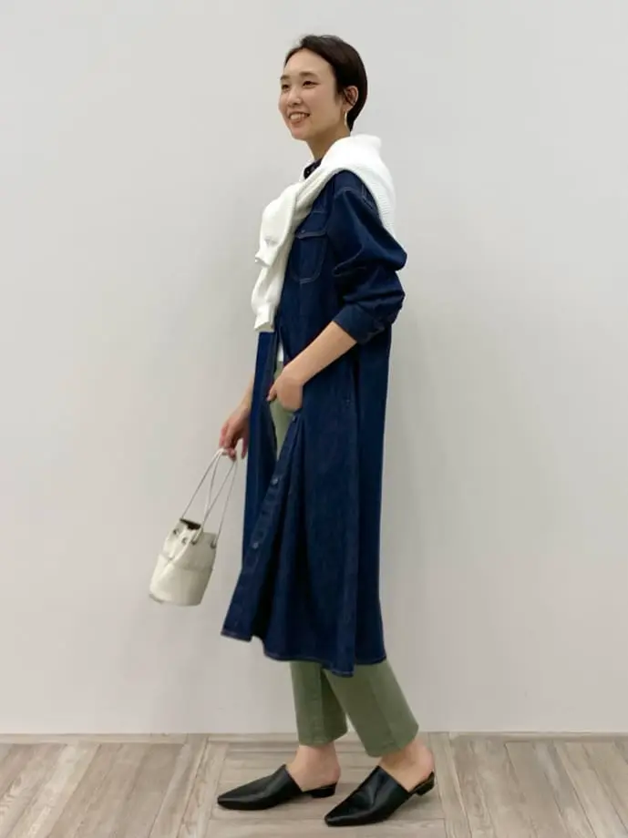 23区 秋葉 コーディネート画像