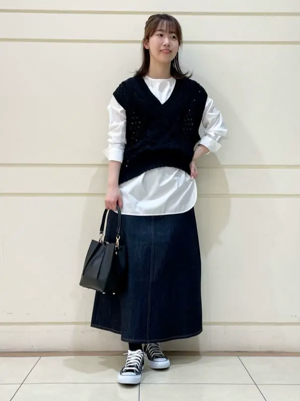  スタッフ コーディネート画像