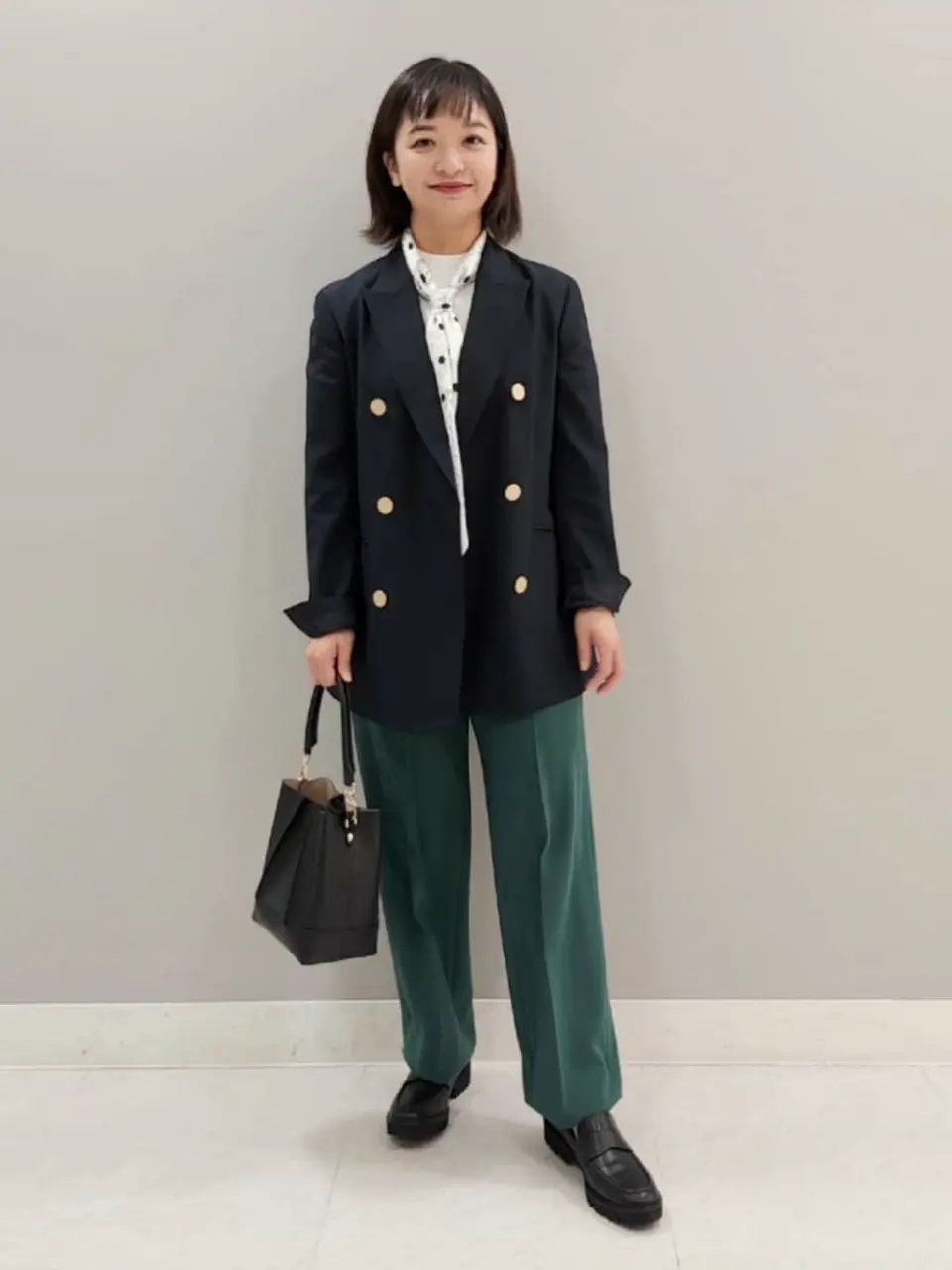  阿多 コーディネート画像