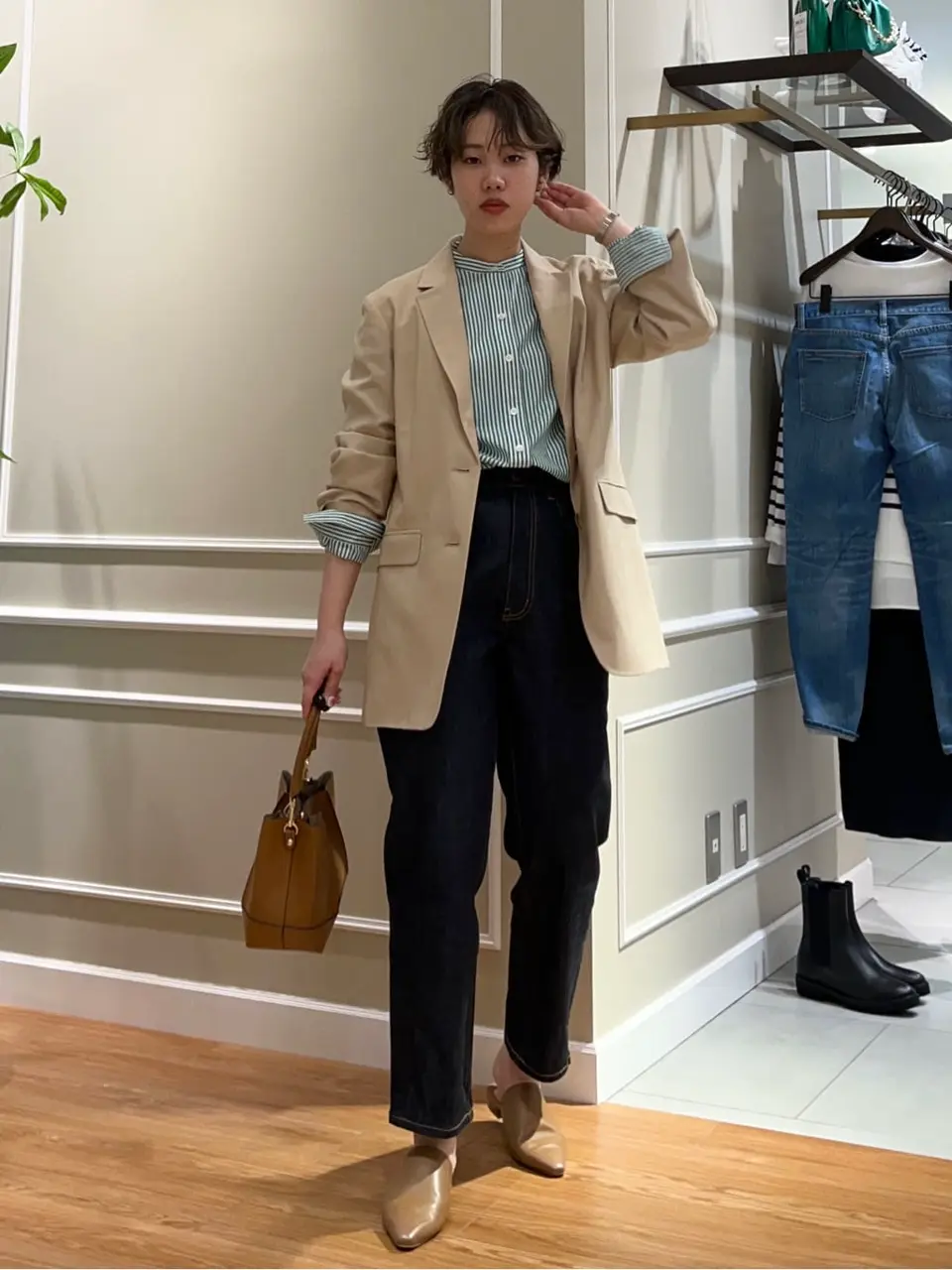 23区 伊藤 コーディネート画像