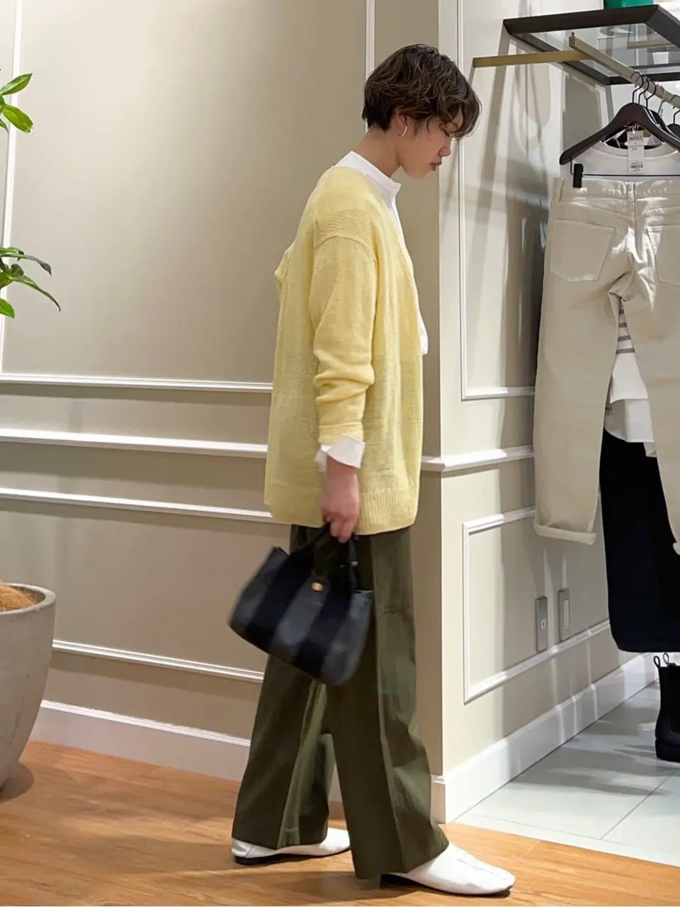 23区 伊藤 コーディネート画像