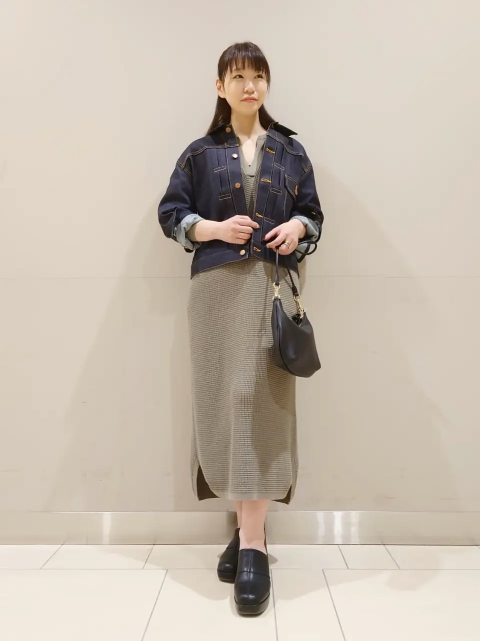  スタッフ コーディネート画像