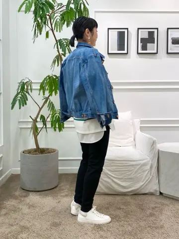 23区 岡本 コーディネート画像