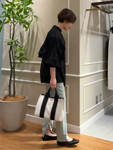 23区 伊藤 コーディネート画像