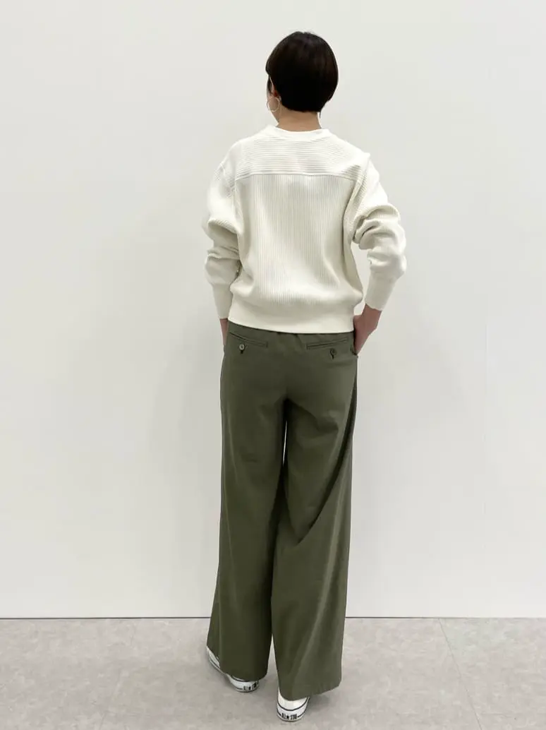 23区 秋葉 コーディネート画像