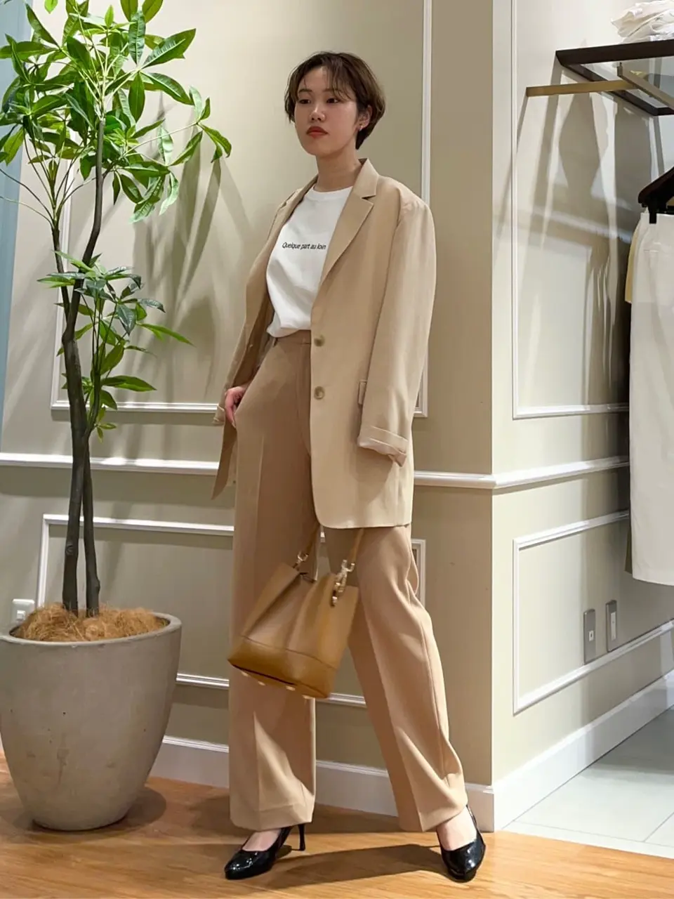 23区 伊藤 コーディネート画像