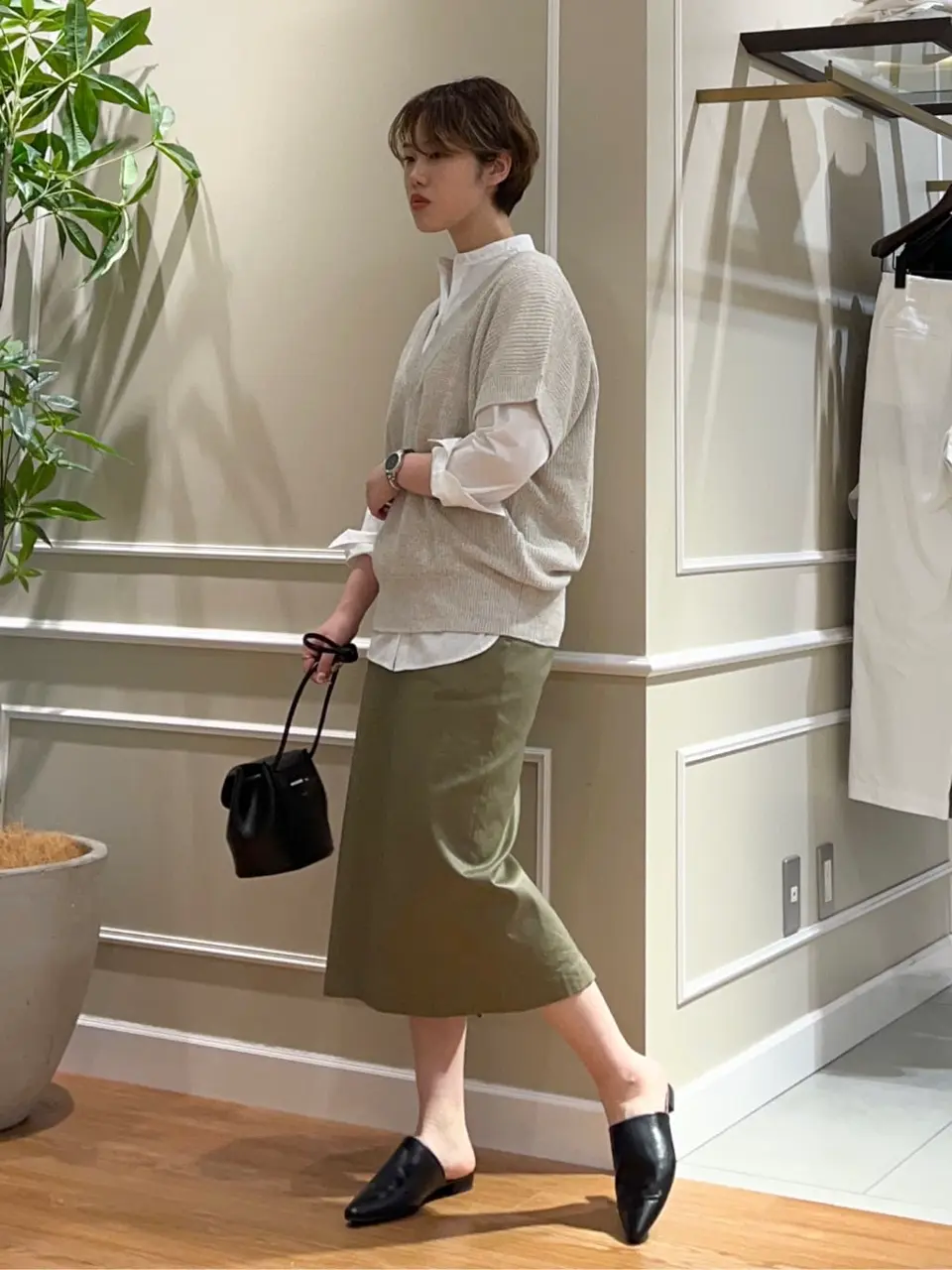 23区 伊藤 コーディネート画像