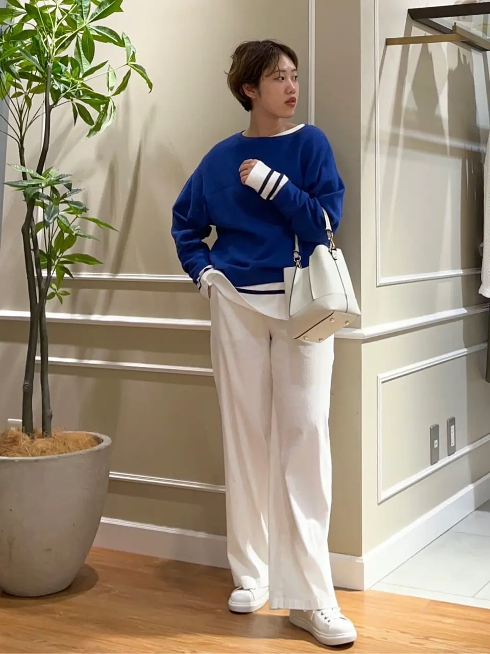 23区 伊藤 コーディネート画像