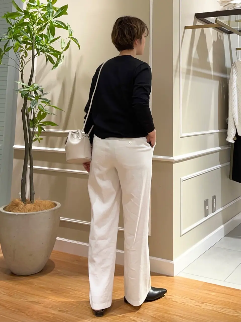 23区 伊藤 コーディネート画像