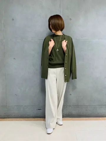 23区 スタッフ  コーディネート画像