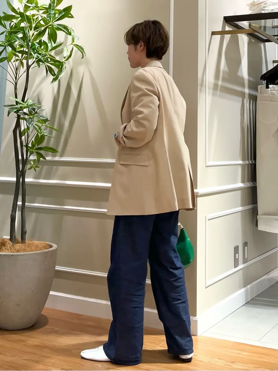 23区 伊藤 コーディネート画像