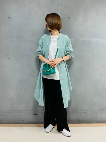 23区 スタッフ  コーディネート画像