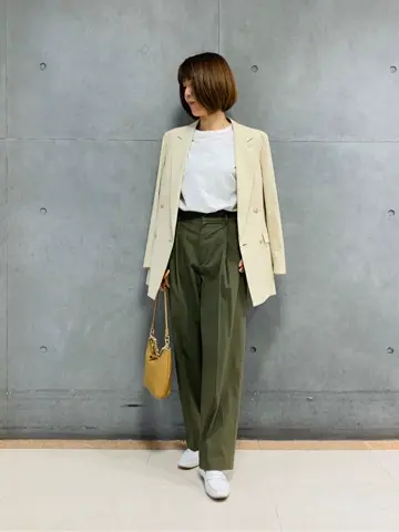 23区 スタッフ  コーディネート画像