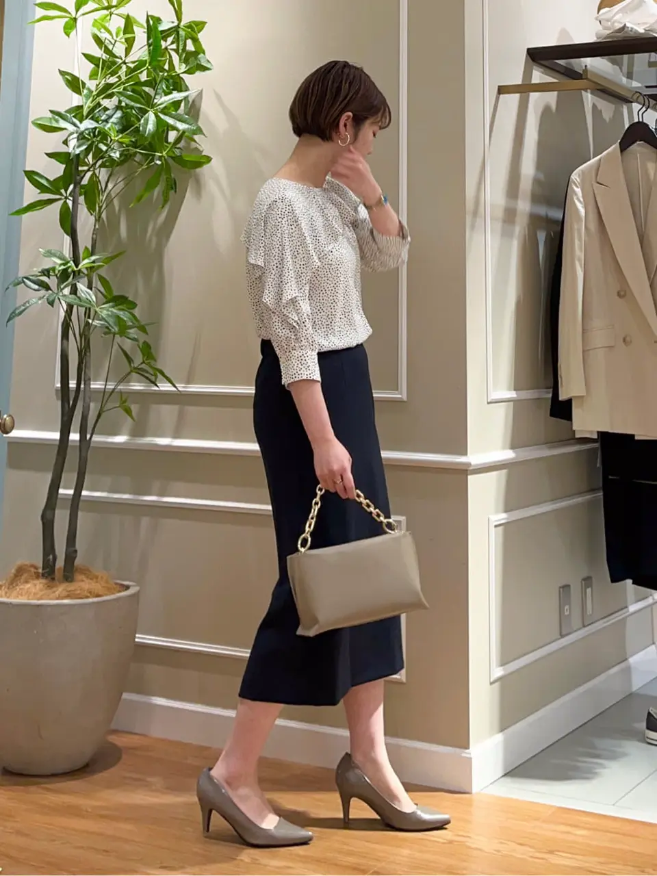 23区 伊藤 コーディネート画像