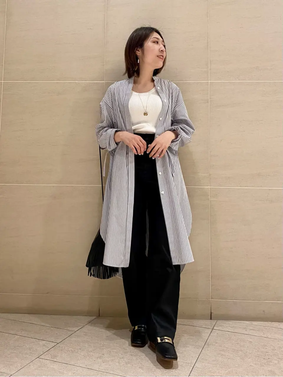  スタッフy コーディネート画像