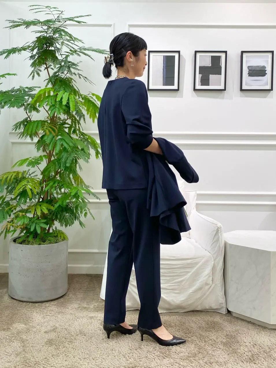 23区 岡本 コーディネート画像