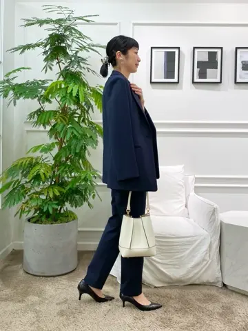 23区 岡本 コーディネート画像