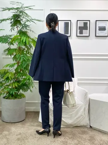 23区 岡本 コーディネート画像