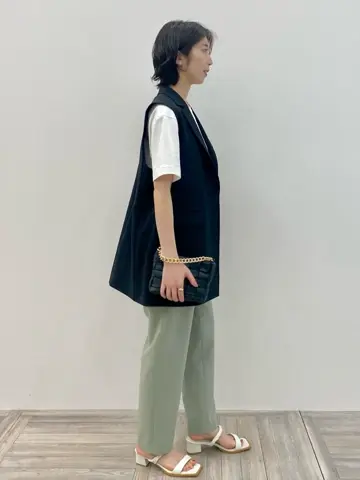 23区 板垣 コーディネート画像