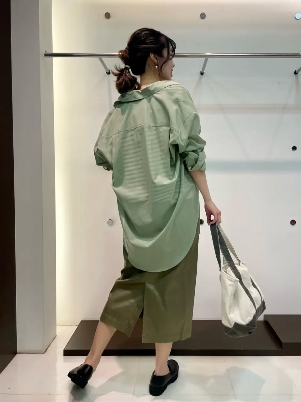 23区 スタッフ コーディネート画像