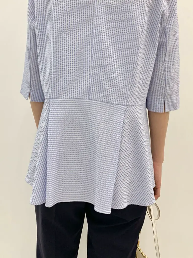 23区 秋葉 コーディネート画像