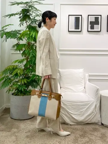 23区 岡本 コーディネート画像