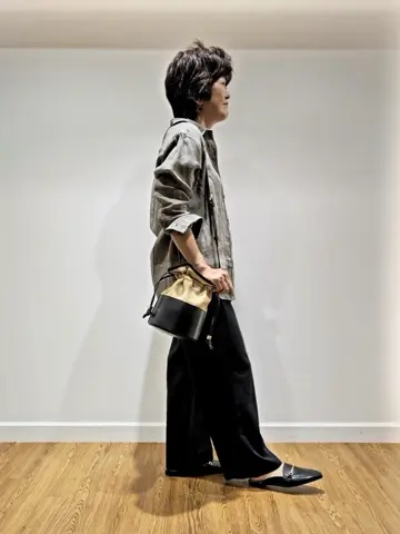 23区 コミヤ コーディネート画像