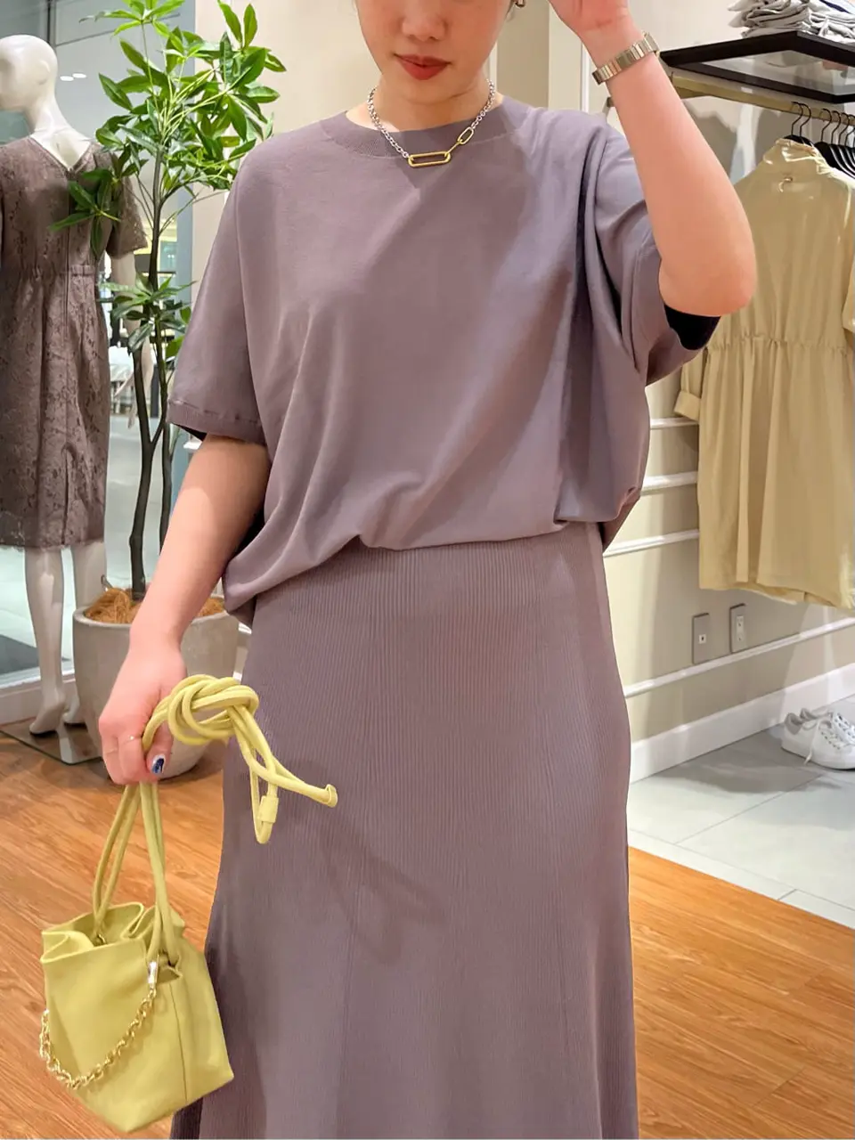 23区 伊藤 コーディネート画像