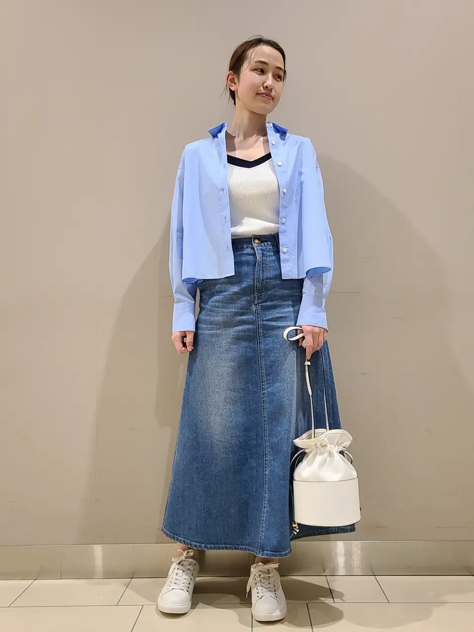 23区 スタッフ. コーディネート画像