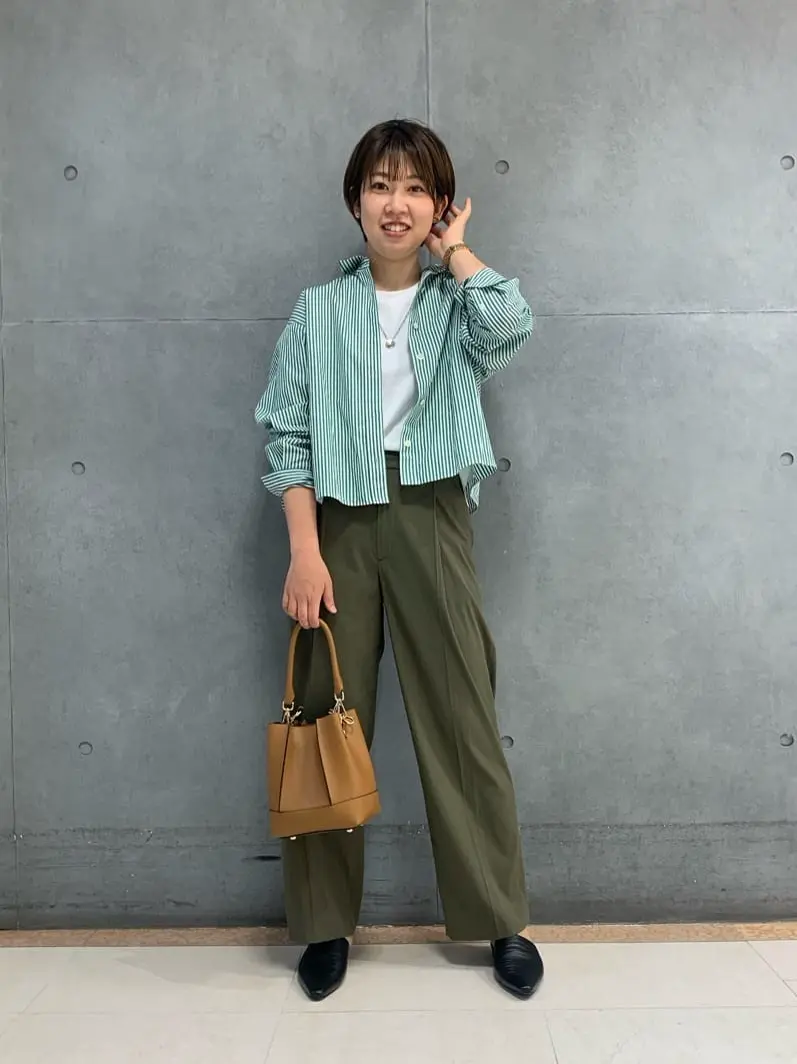  スタッフ コーディネート画像