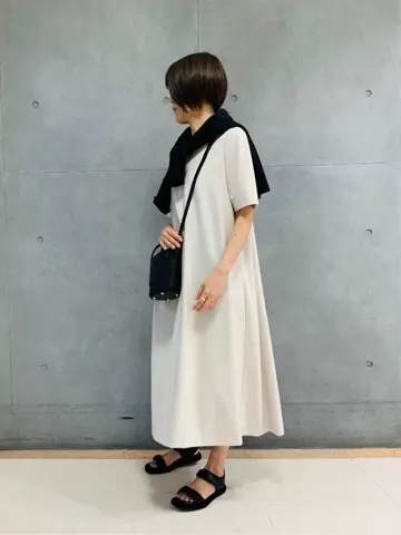 23区 スタッフ  コーディネート画像