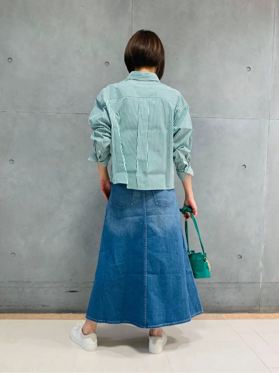 23区 スタッフ  コーディネート画像